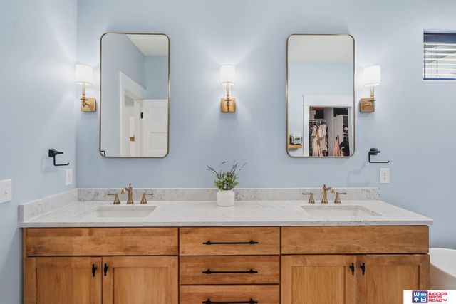 9631 Toma Road, Lincoln, NE 68526