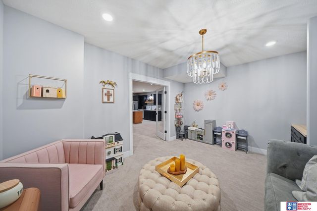 9631 Toma Road, Lincoln, NE 68526