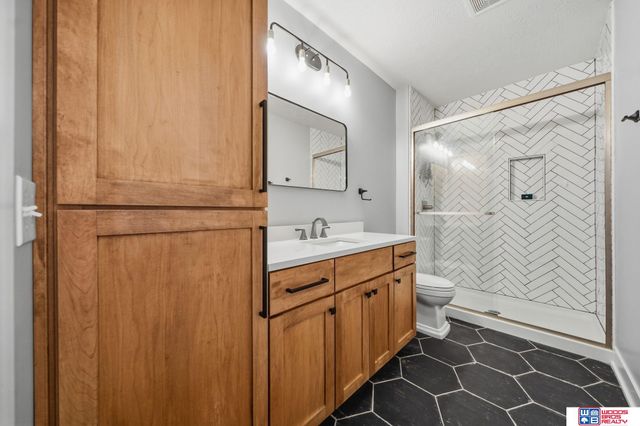 9631 Toma Road, Lincoln, NE 68526