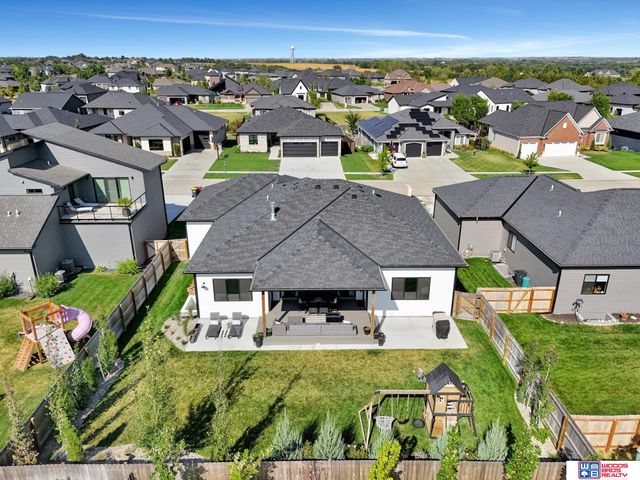 9631 Toma Road, Lincoln, NE 68526