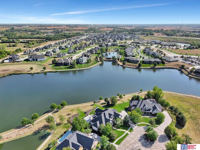 9631 Toma Road, Lincoln, NE 68526