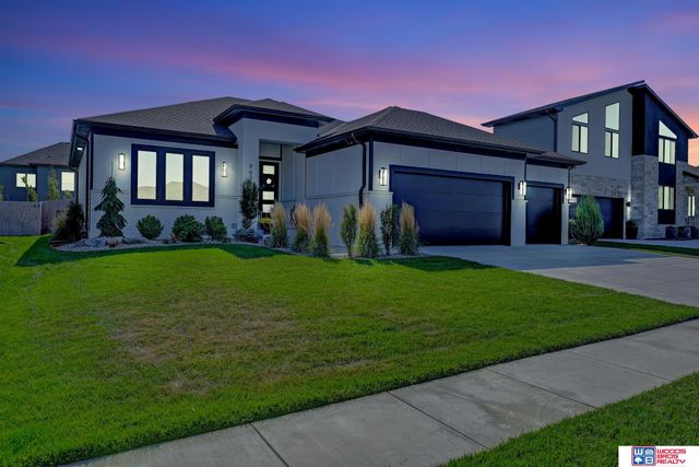 9631 Toma Road, Lincoln, NE 68526