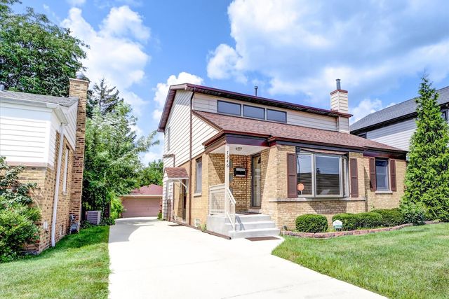 7246 N Meade Avenue, Chicago, IL 60646