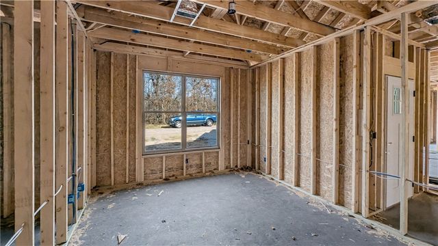 15 Kirkliston Lane, Bella Vista, AR 72715