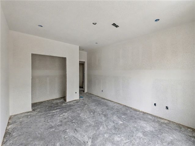 15 Kirkliston Lane, Bella Vista, AR 72715