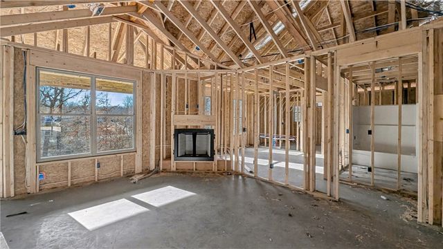 15 Kirkliston Lane, Bella Vista, AR 72715