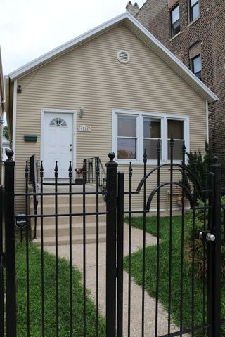 4555 S Halsted Street, Chicago, IL 60609