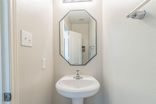 17223 Brookhollow Court Drive, Houston, TX 77084