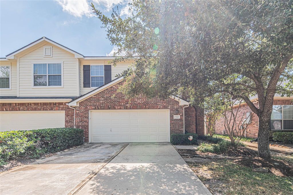 17223 Brookhollow Court Drive, Houston, TX 77084
