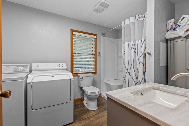 311 N KENSINGTON DRIVE, Appleton, WI 54915
