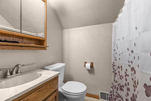 311 N KENSINGTON DRIVE, Appleton, WI 54915