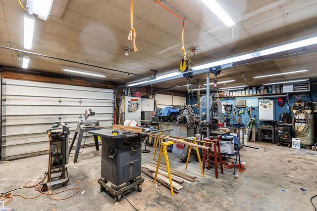 311 N KENSINGTON DRIVE, Appleton, WI 54915