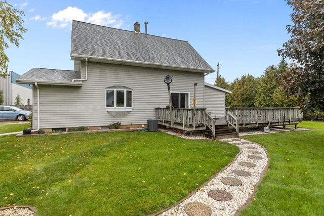 311 N KENSINGTON DRIVE, Appleton, WI 54915