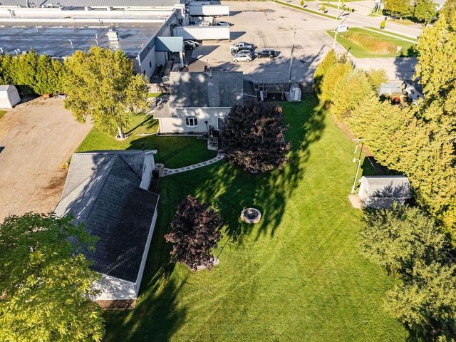 311 N KENSINGTON DRIVE, Appleton, WI 54915