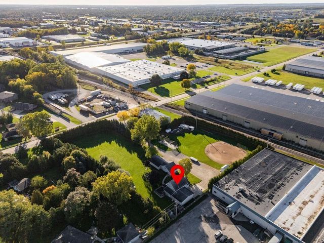 311 N KENSINGTON DRIVE, Appleton, WI 54915