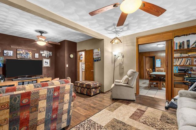311 N KENSINGTON DRIVE, Appleton, WI 54915