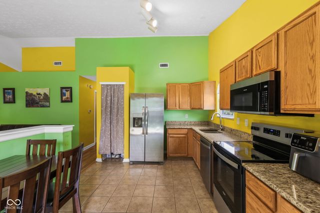8315 Corinth Place, Indianapolis, IN 46227