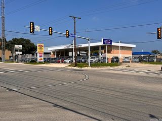 12343 West Ave, San Antonio, TX 78216