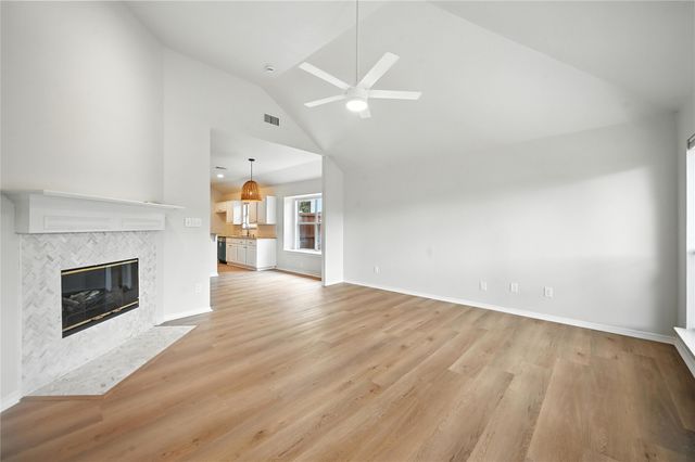 1421 Bregenz Lane, Lewisville, TX 75067