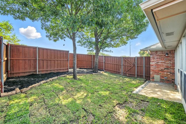 1421 Bregenz Lane, Lewisville, TX 75067