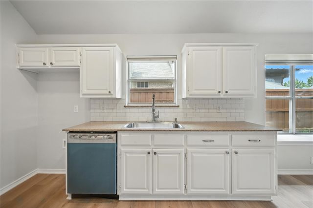 1421 Bregenz Lane, Lewisville, TX 75067