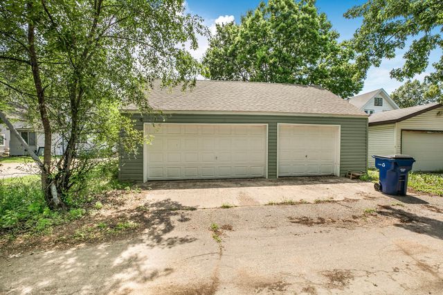 1515 2nd Street N, Saint Cloud, MN 56303