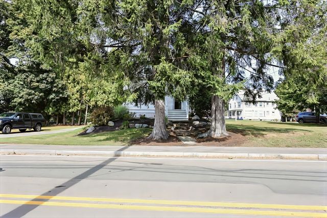 50 Front St 50, Braintree, MA 02184