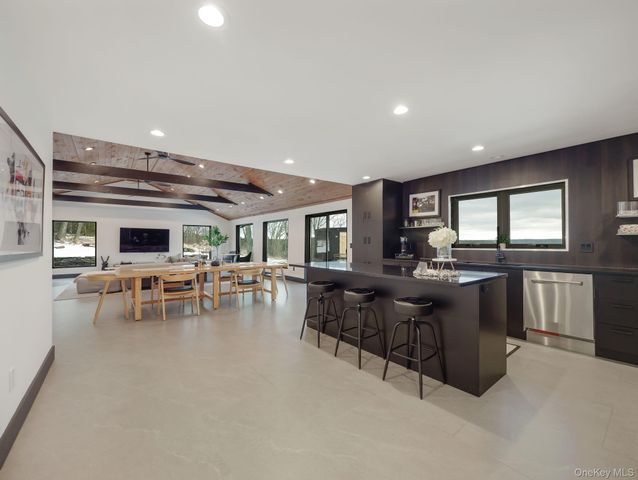 125 Mapes Road, Barryville, NY 12719