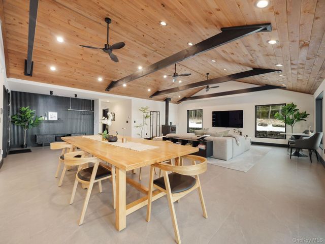 125 Mapes Road, Barryville, NY 12719