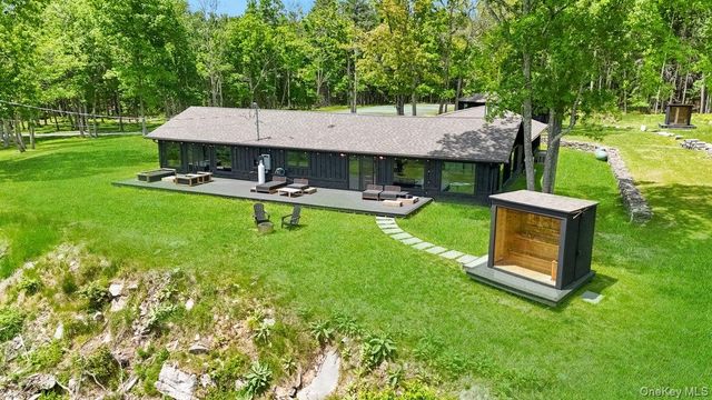 125 Mapes Road, Barryville, NY 12719