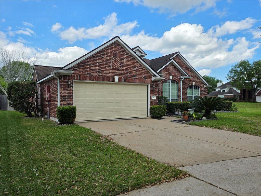 3902 Double Trail Court, Missouri City, TX 77459