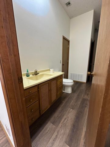 453803 Gran Drive, Afton, OK 74331