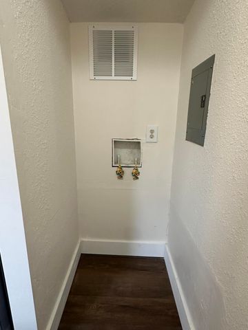 453803 Gran Drive, Afton, OK 74331