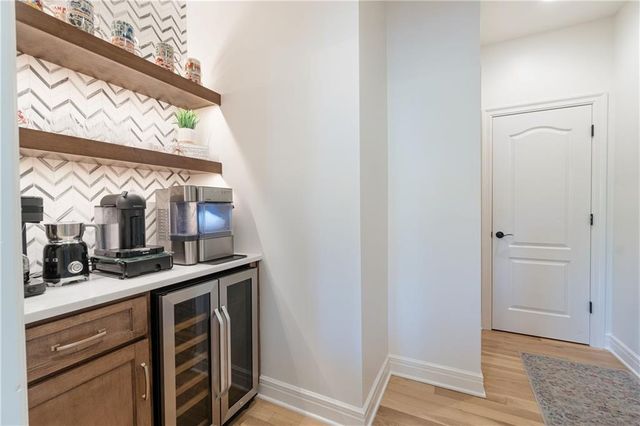 14500 Farley Street, Overland Park, KS 66221