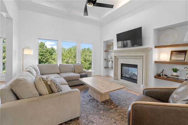 14500 Farley Street, Overland Park, KS 66221