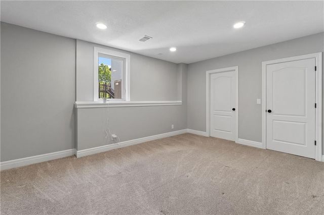14500 Farley Street, Overland Park, KS 66221