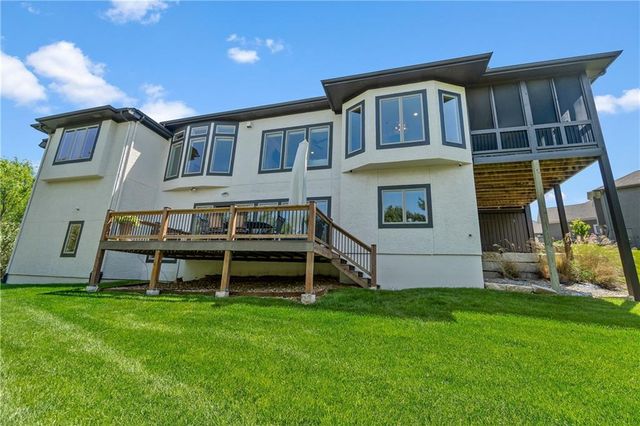 14500 Farley Street, Overland Park, KS 66221