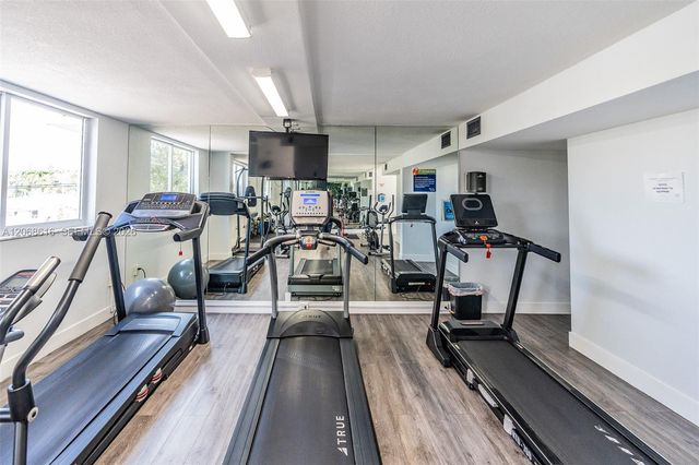 1251 NE 108th Street 216, Miami, FL 33161