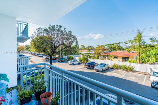 1251 NE 108th Street 216, Miami, FL 33161