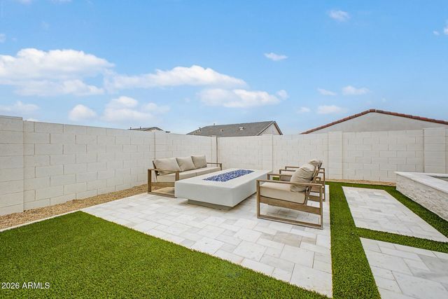 35071 N Barrel Road, San Tan Valley, AZ 85144
