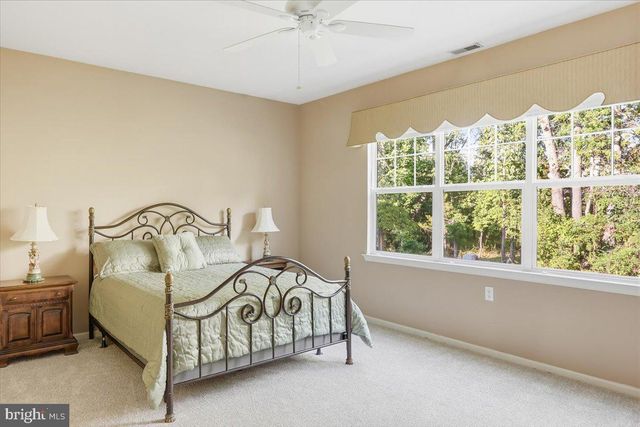 6 MITCHELL CT, Marlton, NJ 08053
