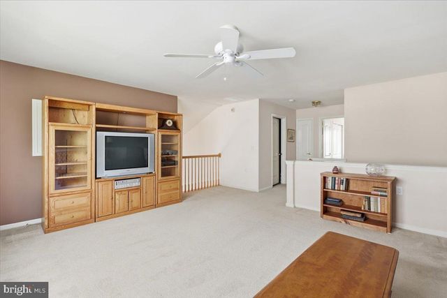 6 MITCHELL CT, Marlton, NJ 08053