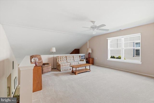 6 MITCHELL CT, Marlton, NJ 08053