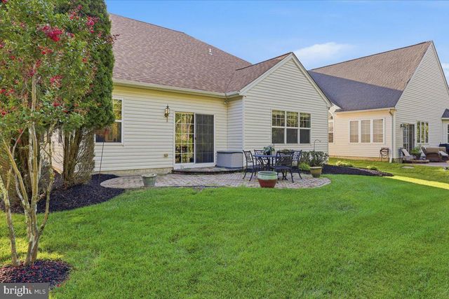 6 MITCHELL CT, Marlton, NJ 08053
