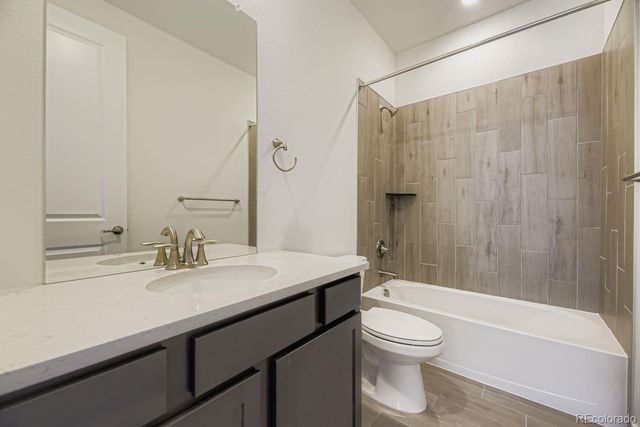 24595 E Kettle Court, Aurora, CO 80016