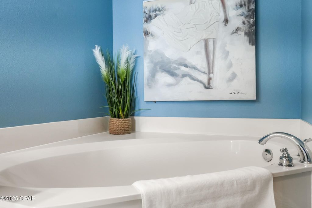 Image 17 of property listing at 14701 Front Beach Road 731, Panama City Beach, FL 32413