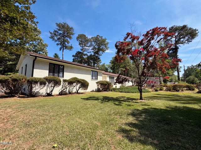 108 Oak Street, Pine Level, NC 27568