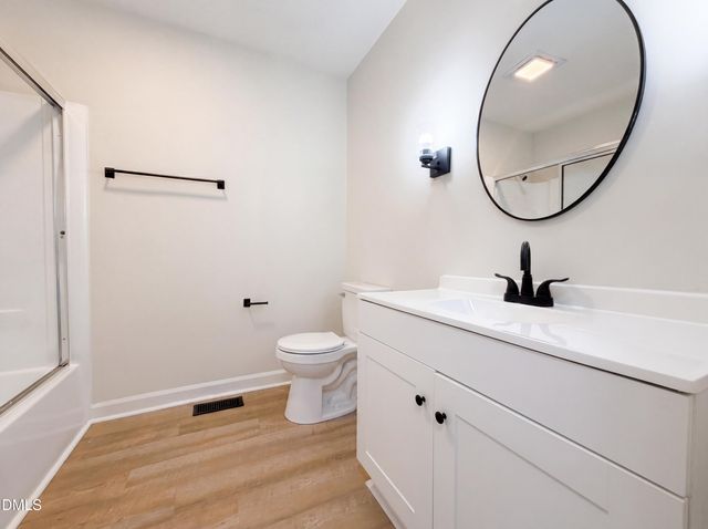 108 Oak Street, Pine Level, NC 27568