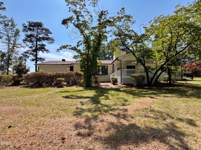 108 Oak Street, Pine Level, NC 27568