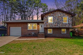 2608 Adcox Place, Raleigh, NC 27610